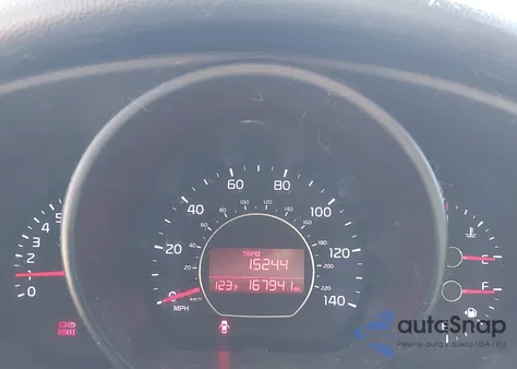 2014 Kia Soul z USA, uszkodzony, nr VIN KNDJN2A20E7031247